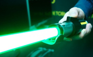 Star Wars The Black Series Yoda Force FX Lightsaber 85cm.